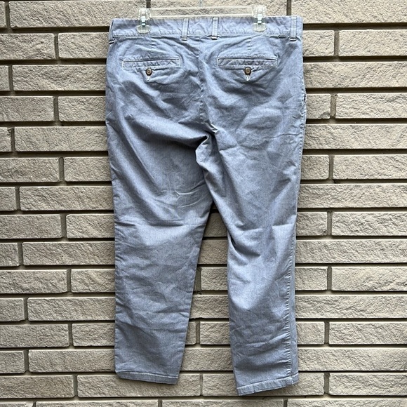 GAP Girlfriend Khakis Capris Blue Stripe Sz 12 - Picture 8 of 11